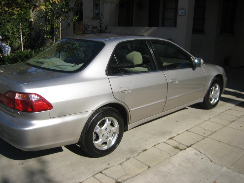 1999 Honda accord hood sale